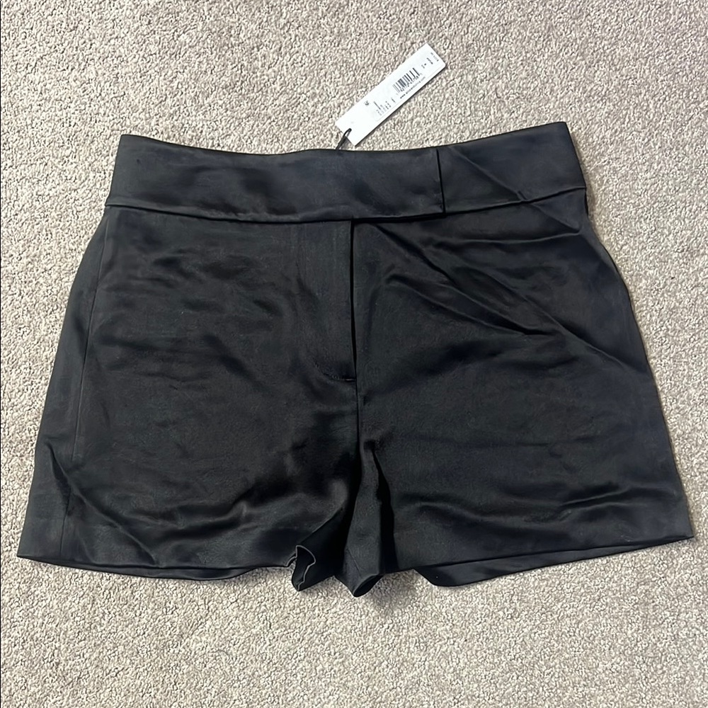 Women's Alice and Olivia satin feel shorts, size 8